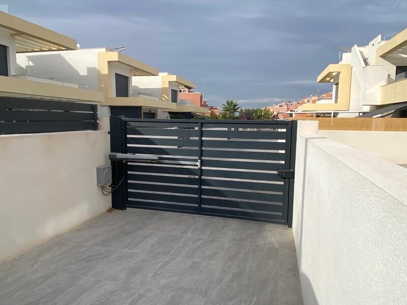 3 Cuarto Villa en venta