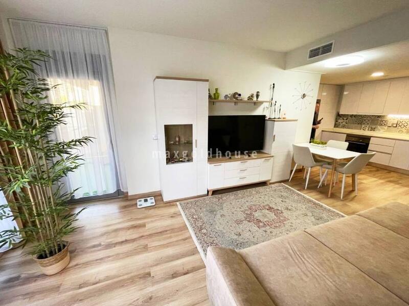 2 slaapkamer Appartement Te koop