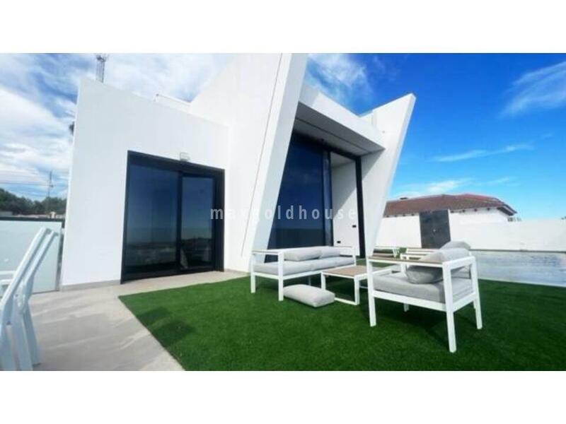 Villa en venta en Orihuela Costa, Alicante