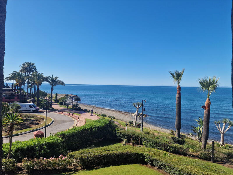 Apartment for sale in New Golden Mile, Málaga