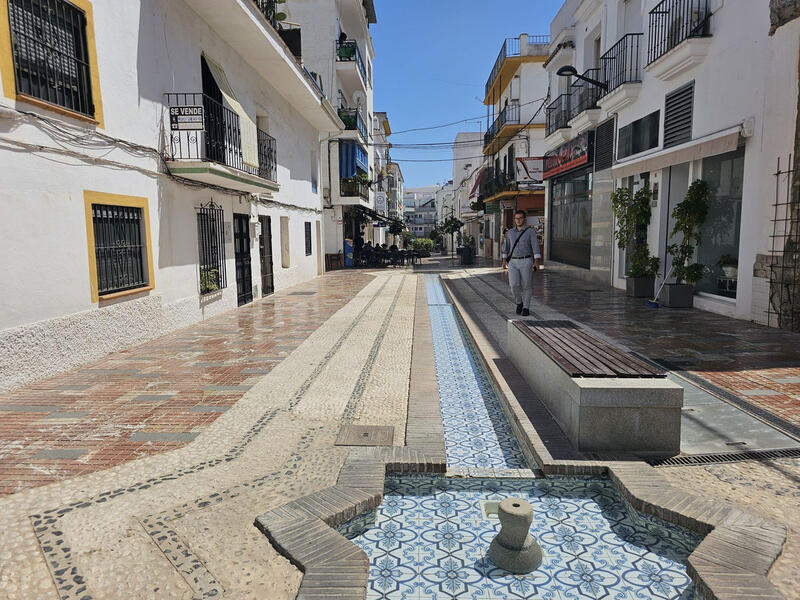 Handelsimmobilie zu verkaufen in San Pedro de Alcantara, Málaga