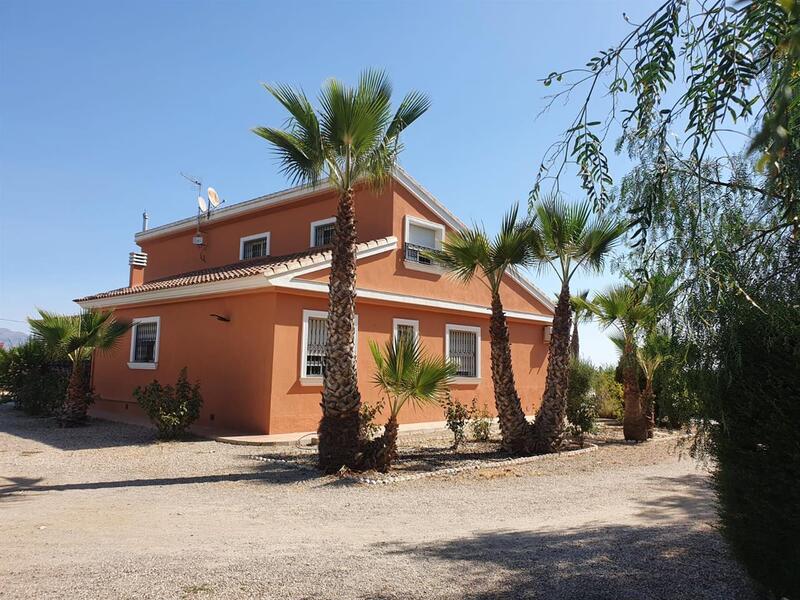 Villa til salgs i Esparragal de Puerto Lumbreras, Murcia