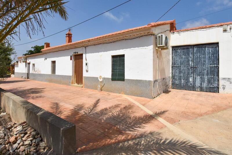 Villa en venta en La Campana, Murcia