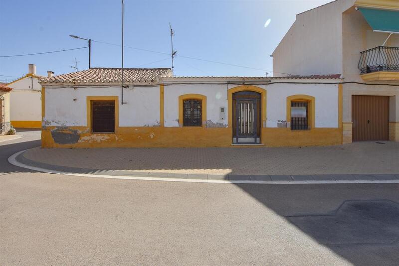 Townhouse for sale in Los Lobos, Almería