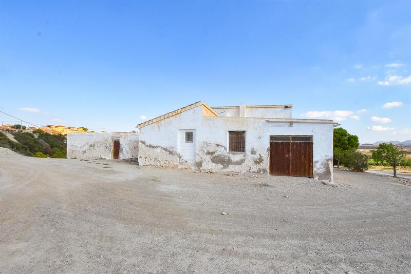 4 Cuarto Villa en venta