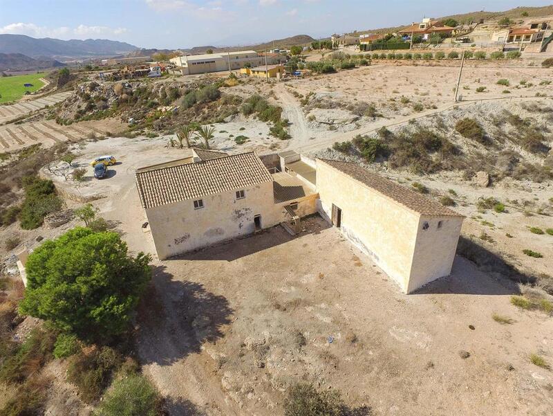 4 Cuarto Villa en venta