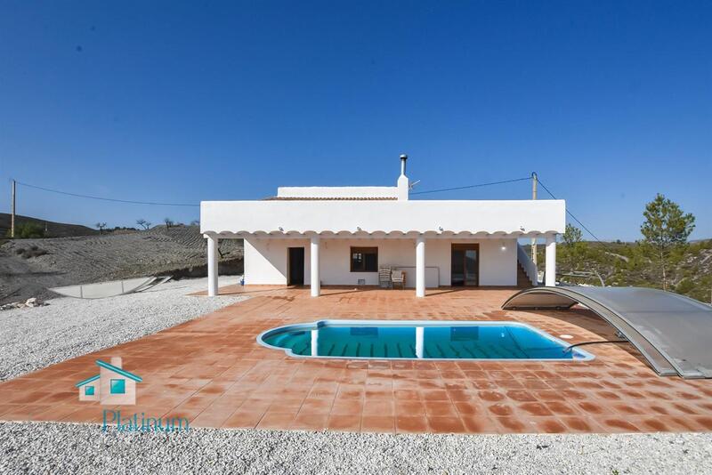 5 bedroom Villa for sale