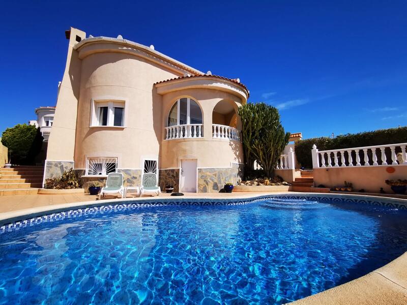 Villa en venta en Rojales, Alicante