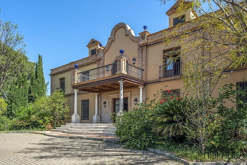 8 Cuarto Villa en venta