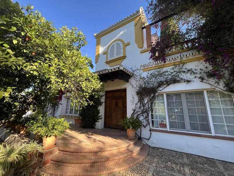 7 Cuarto Casa de Campo en venta