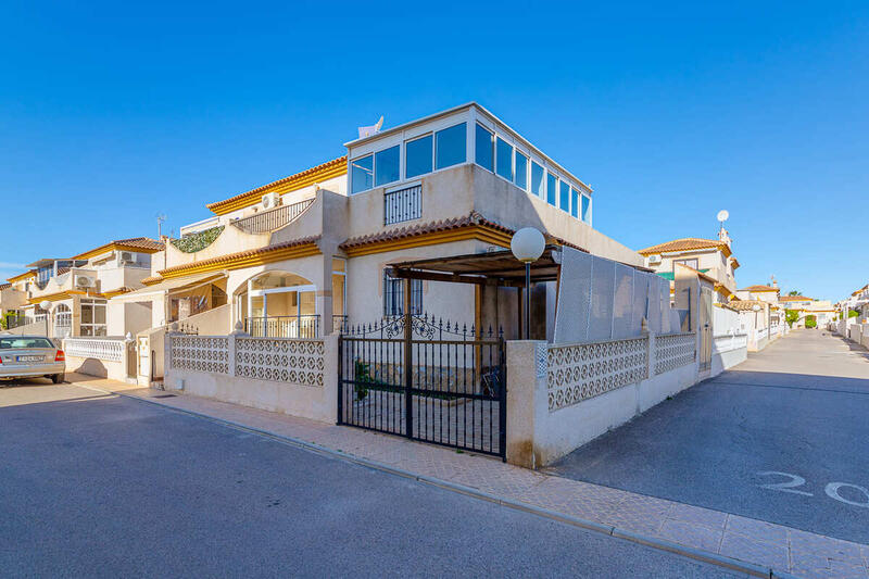 Duplex til salg i Orihuela Costa, Alicante