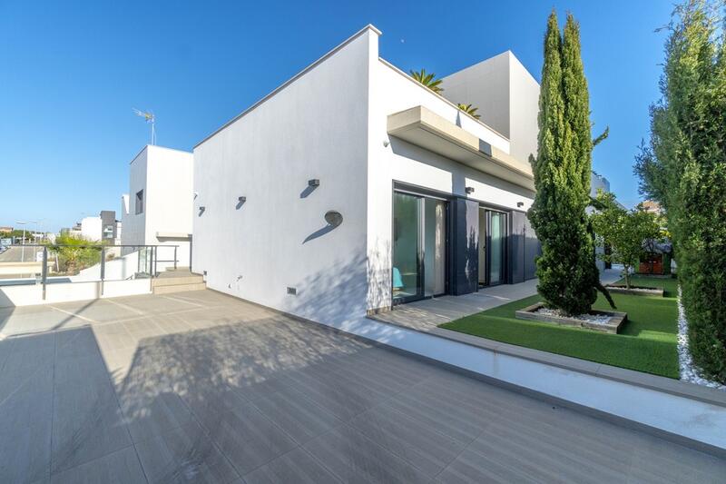 3 Cuarto Casa de Campo en venta