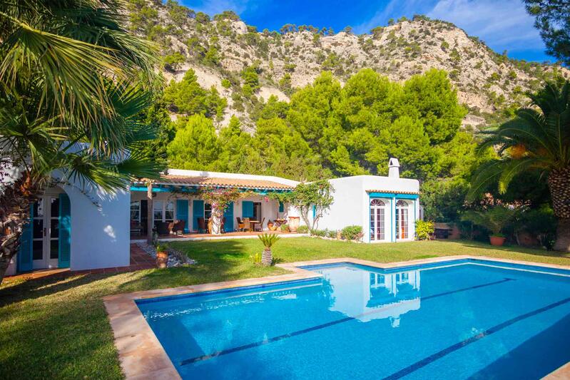 Villa Te koop in Sant Josep de Sa Talaia (Es Cubells), Ibiza