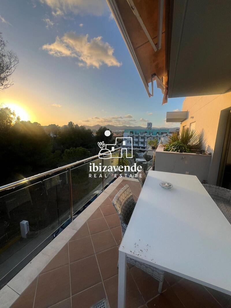 Appartement à vendre dans Santa Eularia Des Riu, Ibiza