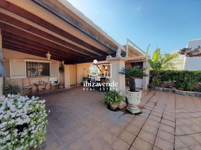 Villa for sale in Sant Josep de Sa Talaia, Ibiza