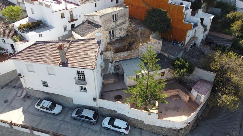Byhus til salg i Alozaina, Málaga
