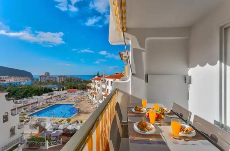 Apartment for sale in Playa de los Cristianos, Tenerife