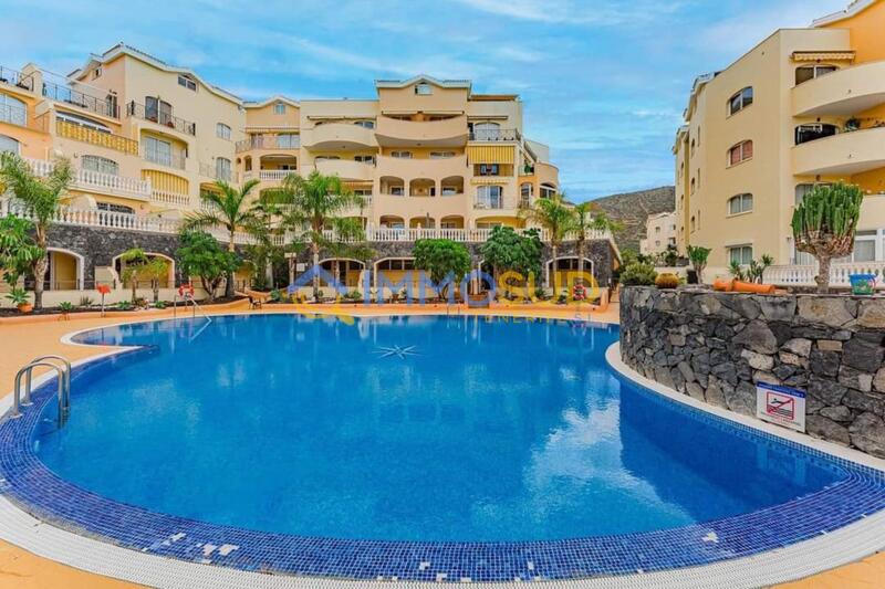 Apartment for sale in Playa de los Cristianos, Tenerife