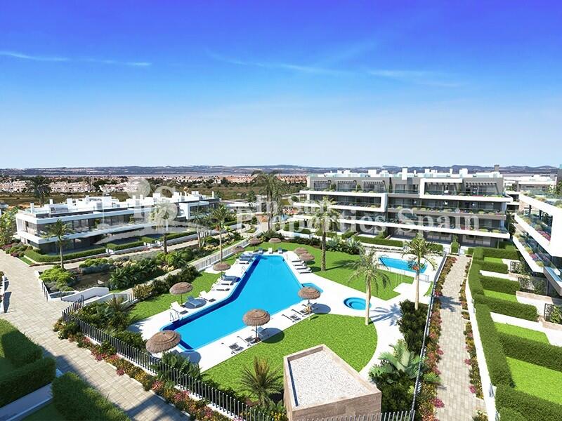 Apartment for sale in Torrevieja, Alicante