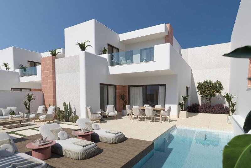 Villa en venta en La Torre, Alicante