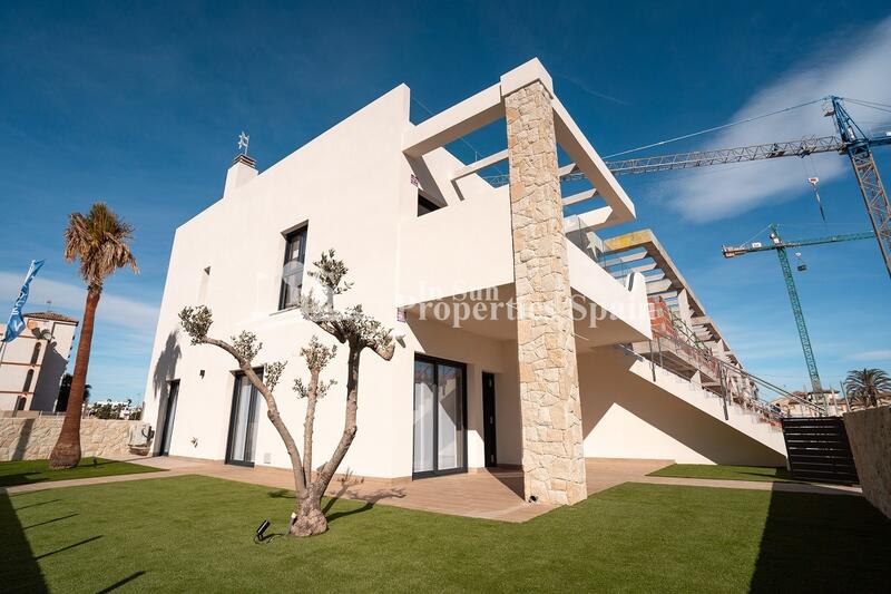 Apartment for sale in Pilar de la Horadada, Alicante