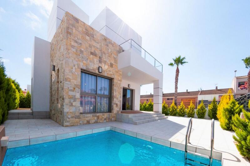 Villa en venta en Los Alcazares, Murcia