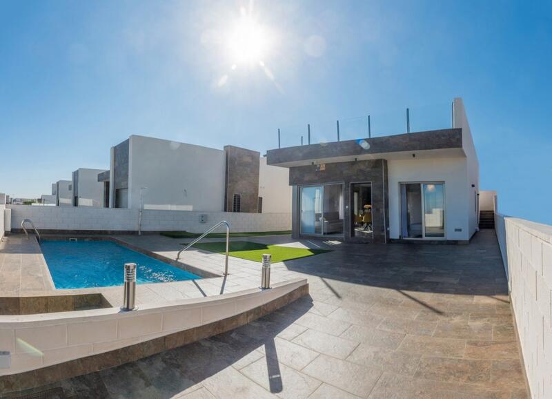 Villa for sale in Orihuela Costa, Alicante