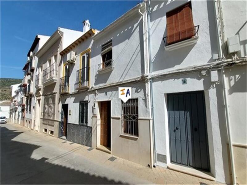 Byhus til salg i Carcabuey, Córdoba