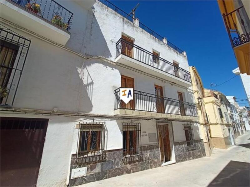 Townhouse for sale in Iznajar, Córdoba