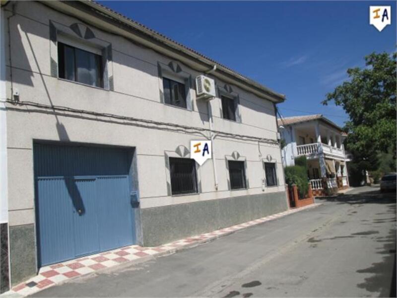 Rekkehus til salgs i Charilla, Jaén