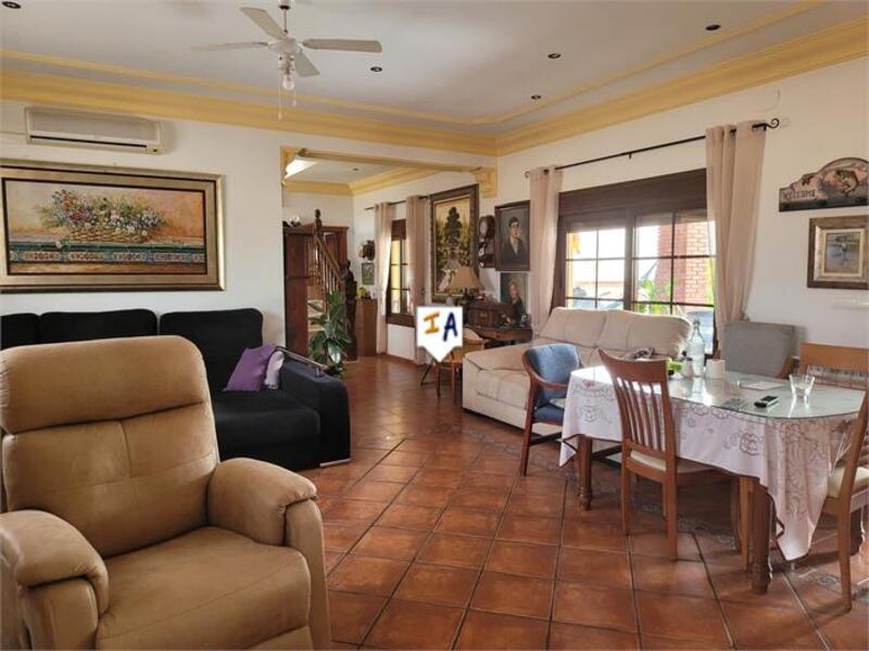 5 bedroom Villa for sale