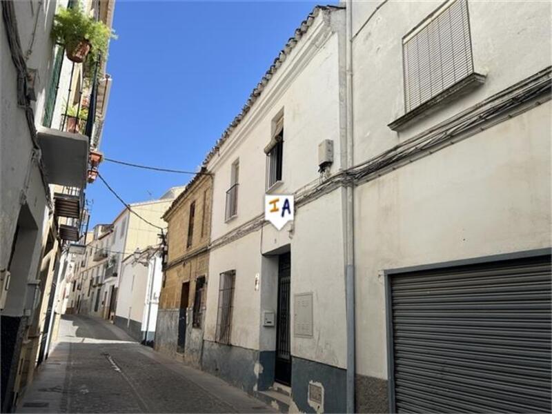 Townhouse for sale in Alcala la Real, Jaén