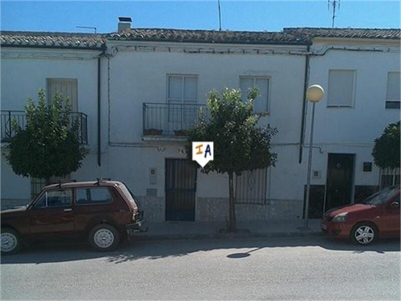 Townhouse for sale in Monte Lope Alvarez, Jaén