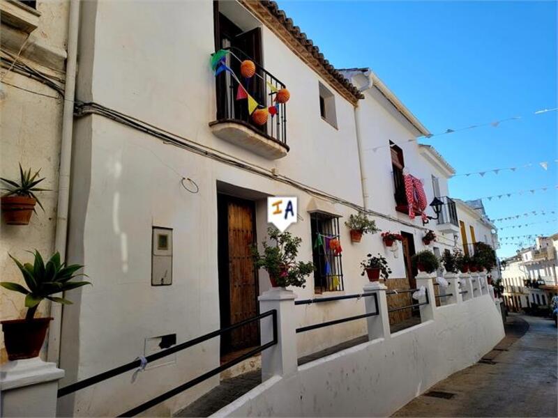 Townhouse for sale in Carratraca, Málaga