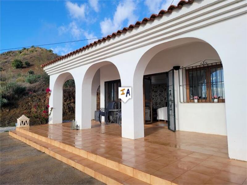 Villa for sale in Almogia, Málaga