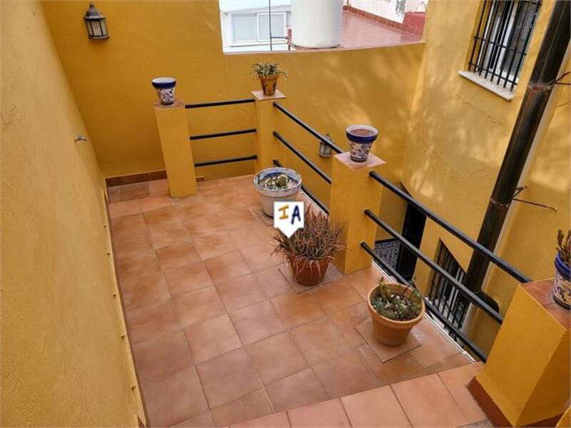 3 bedroom Townhouse for sale