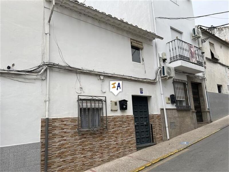 Townhouse for sale in Valdepeñas de Jaen, Jaén