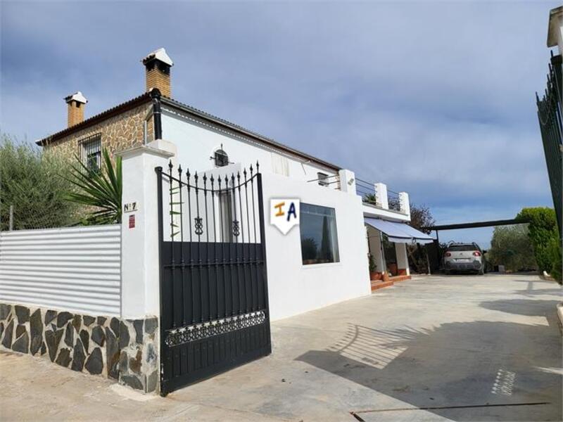 Villa for sale in Puente Genil, Córdoba