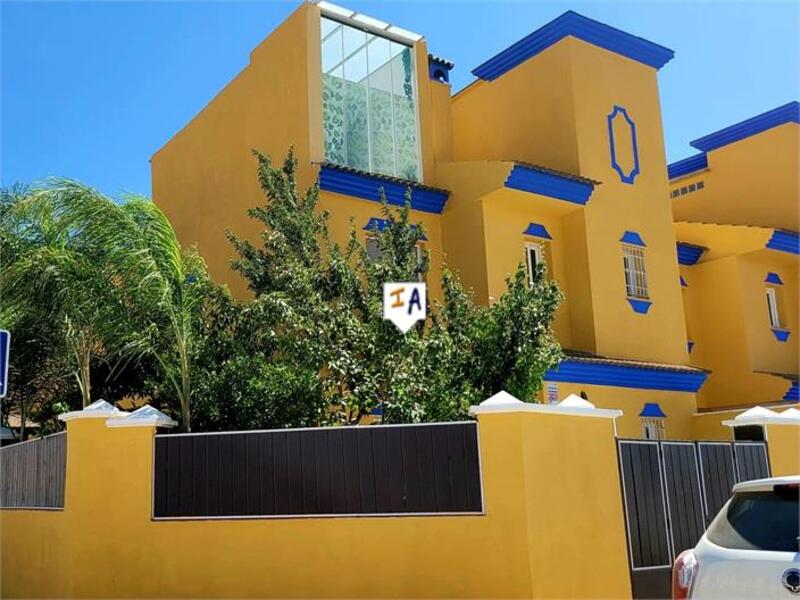 Townhouse for sale in Sierra de Yeguas, Málaga