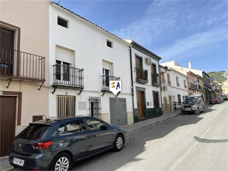 Townhouse for sale in Rute, Córdoba