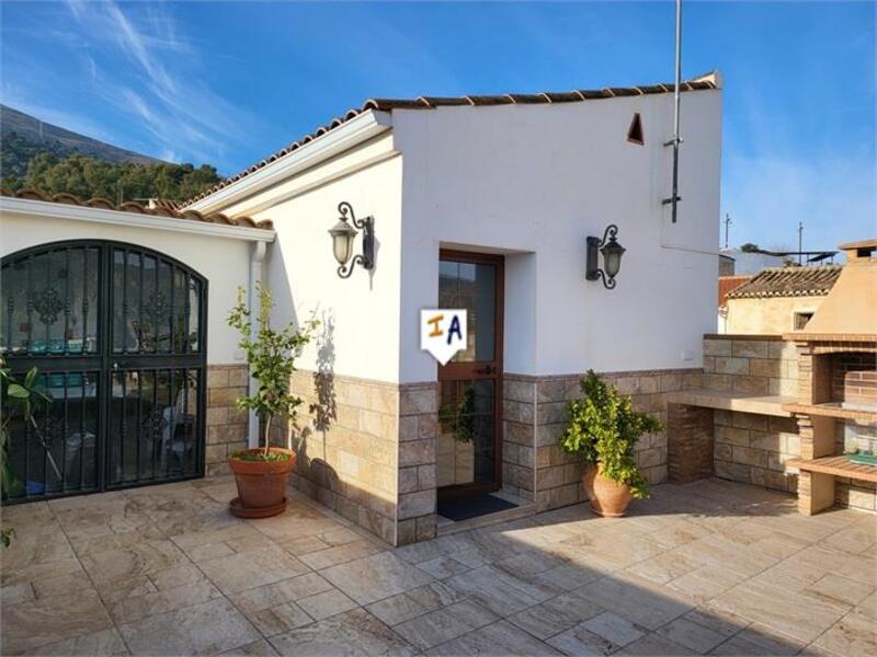 Townhouse for sale in Loja, Granada