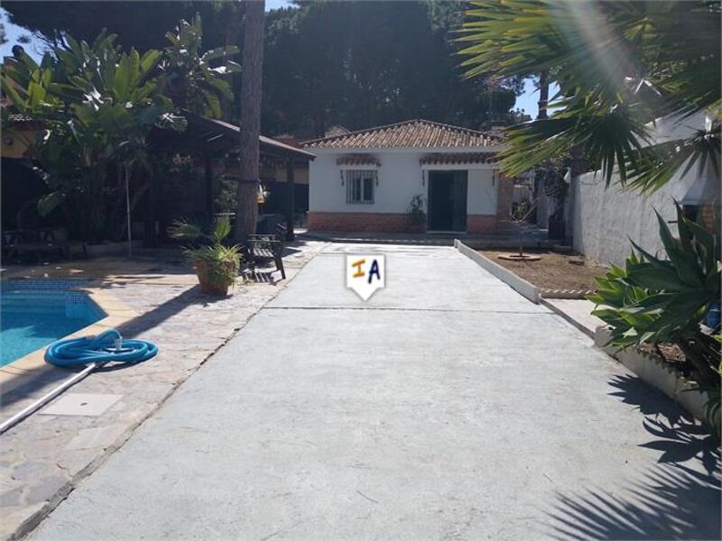 Auberge à vendre dans Chiclana de la Frontera, Cádiz