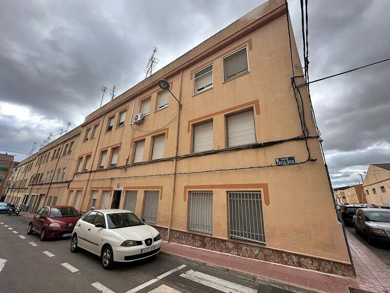 квартира продается в Sax, Alicante