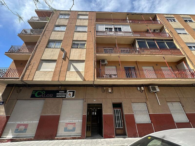 Lägenhet till salu i Elda, Alicante