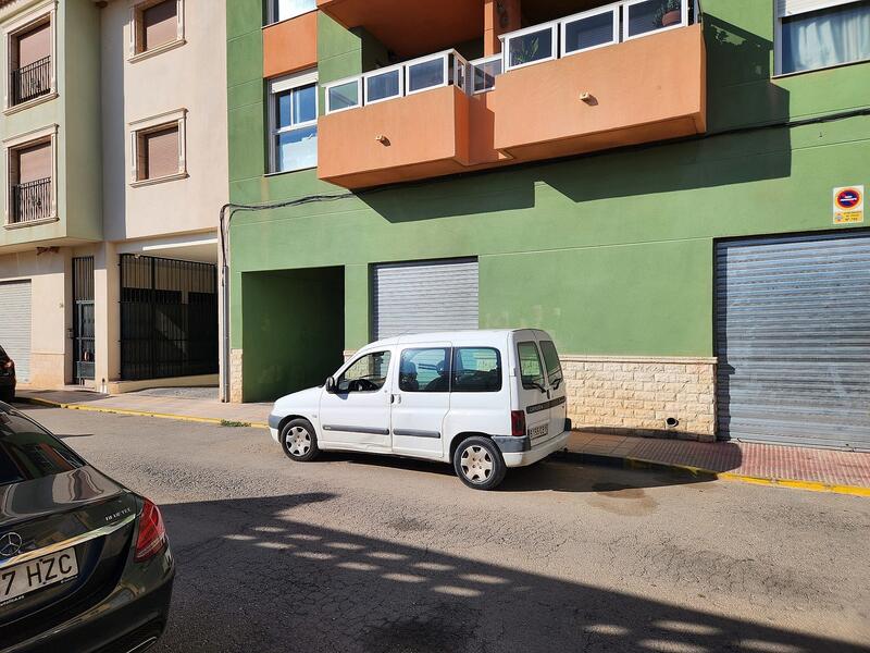Terrain à vendre dans Pinoso, Alicante