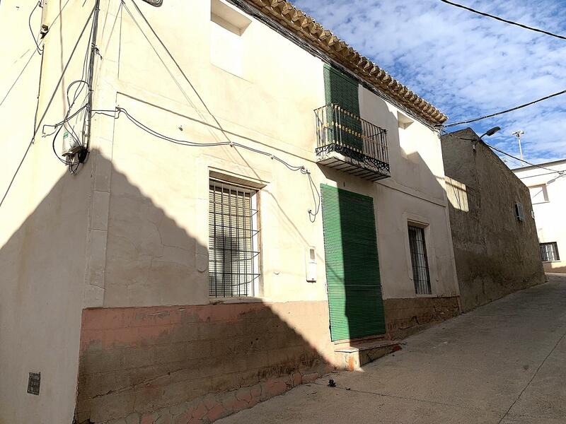 Townhouse for sale in Macisvenda, Murcia