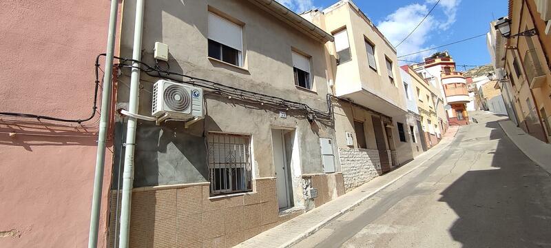 Byhus til salg i Sax, Alicante