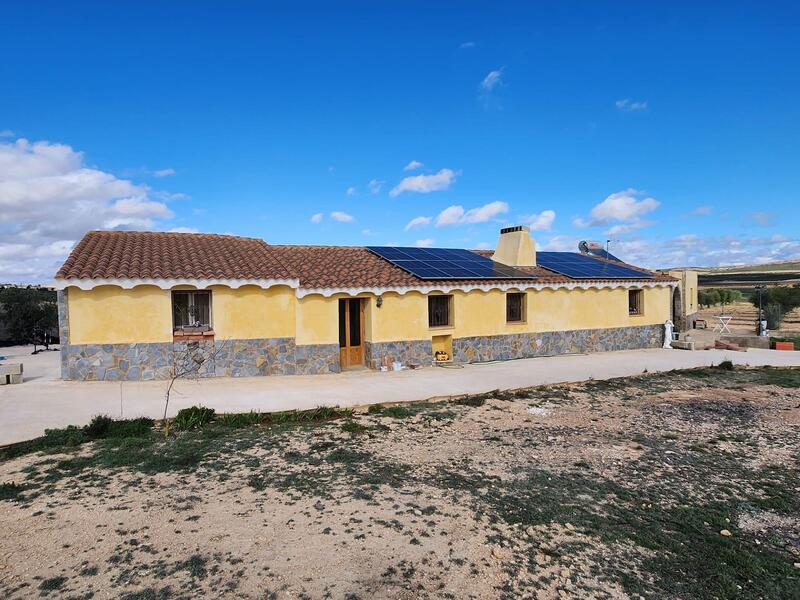 Villa Te koop in Yecla, Murcia