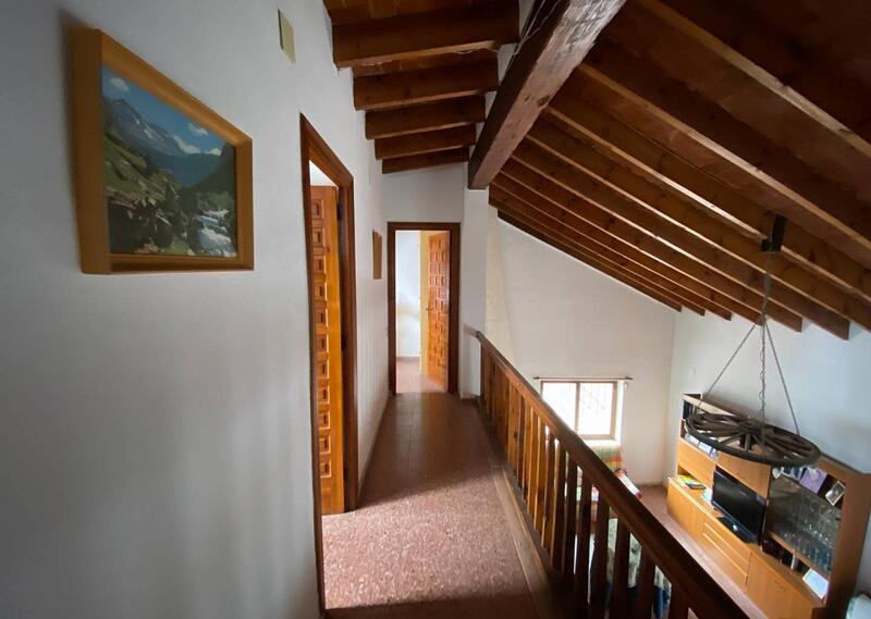 4 Cuarto Villa en venta