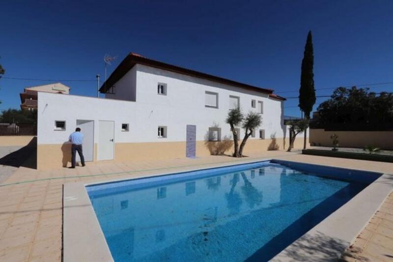 Villa til salgs i Fortuna, Murcia